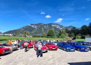 7. ARBÖ Oldtimer-Tagesausfahrt ein voller Erfolg, da brummten die Motore!