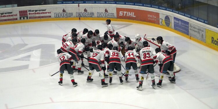 Mit Vollgas und Erfolg in die neue Eishockeysaison der Traunsee Sharks Gmunden
