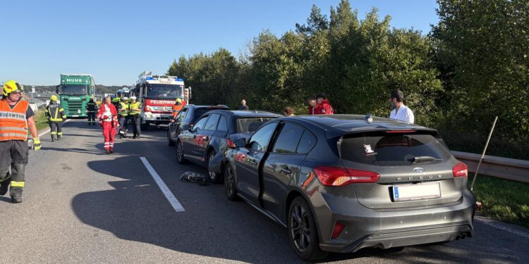 Auffahrunfall auf der B145 in Regau