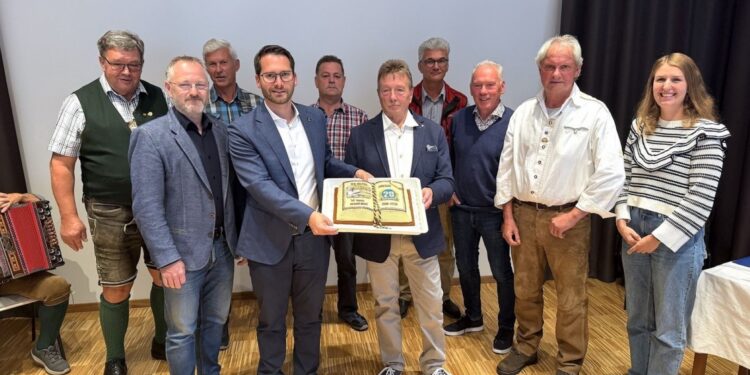 Ein Tag zum Feiern: 20 Jahre „Wir helfen“ Neukirchen bei Altmünster