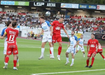 Ausgerechnet im Derby vor 2000 Fans: SV Gmundner Milch feiert ersten Saisonsieg