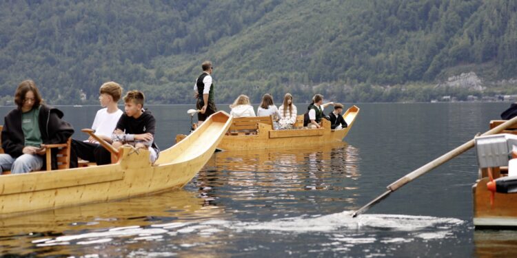 Zweimal schöner Schulbeginn in Hallstatt