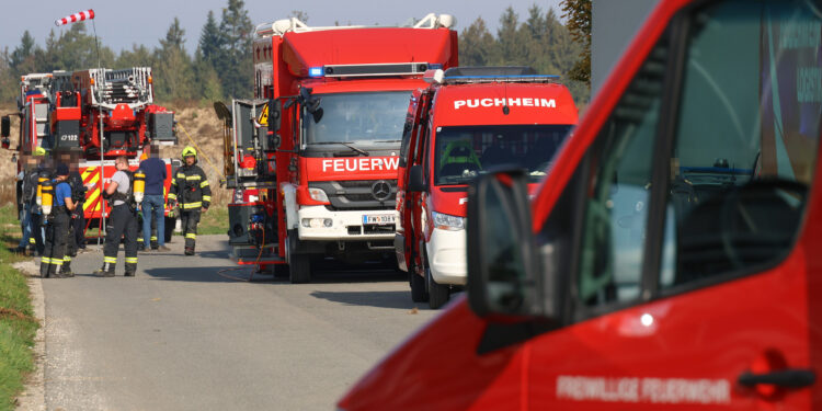 Gefahrstoffeinsatz nach Ammoniakaustritt bei einem Logistikunternehmen in Vorchdorf
