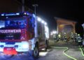 Drei Feuerwehren bei Brand eines Hackschnitzelbunkers in Schörfling
