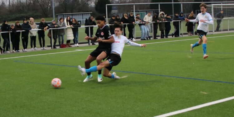 Fußball-HAK und PS Bad Ischl auf Exkursion nach Hamburg