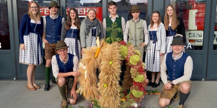 Ein Erntedankfest, das in der Pfarre und Gemeinde Gschwandt unvergessen bleiben wird!