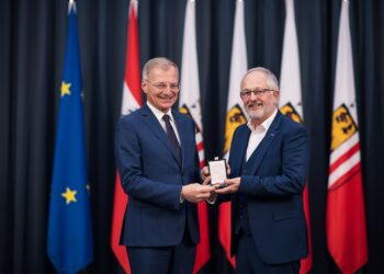 Goldene Kulturmedaille für Michael Kienesberger aus Gmunden