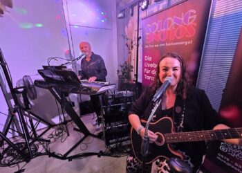 Zugabe, Zugabe, Zugabe – 1. Schlager-Cocktail mit Tanzabend mit Duo SOLONG ein grandioser Erfolg!