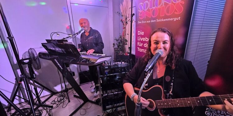 Zugabe, Zugabe, Zugabe – 1. Schlager-Cocktail mit Tanzabend mit Duo SOLONG ein grandioser Erfolg!